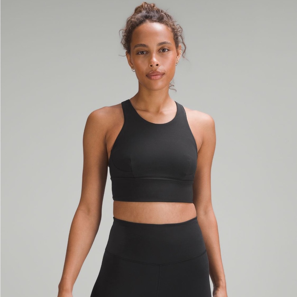 Wunder Train Longline bra Medium support C/D cup  LULULEMON Size 4 NEW WITH TAGS